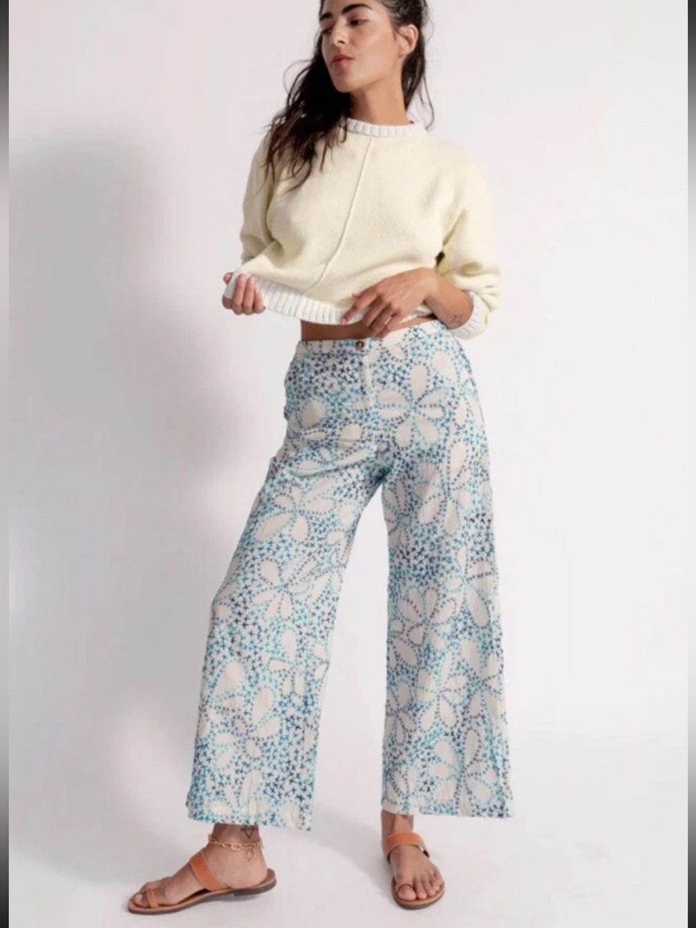 Ciao Lucia size S Printed Wide-Leg Floral Pants in Light Blue NWT